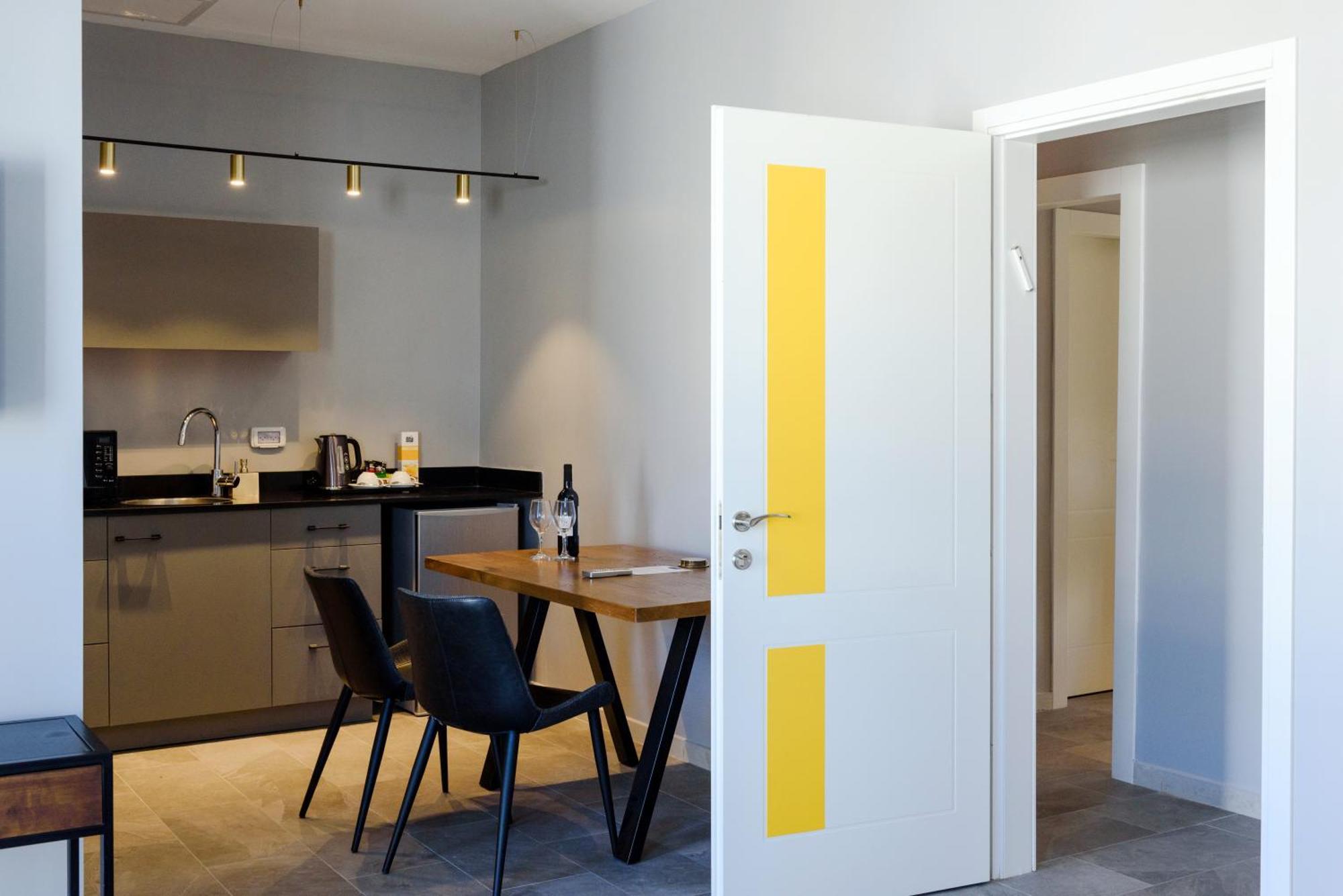 The Roof - By Sea Land Suites Tel Aviv Bilik gambar